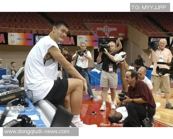 姚明与NBA众星的深厚友谊与交情揭秘