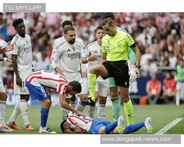 英超激战:多特蒙德凭乌龙球险胜马竞引发争议判罚热议 英超激战:多特蒙德凭乌龙球险胜马竞引发争议判罚热议