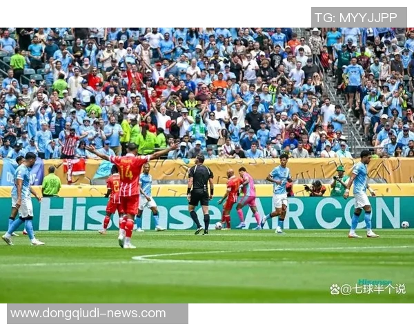 中超精彩对决：里昂与曼城战平后点球大战引发全场沸腾